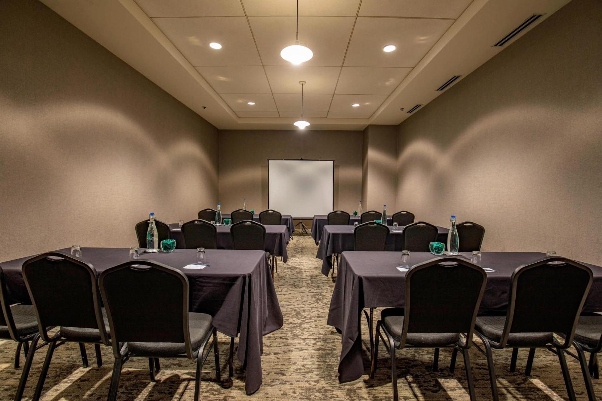 Springhill Suites Chicago Downtown/River North Ngoại thất bức ảnh