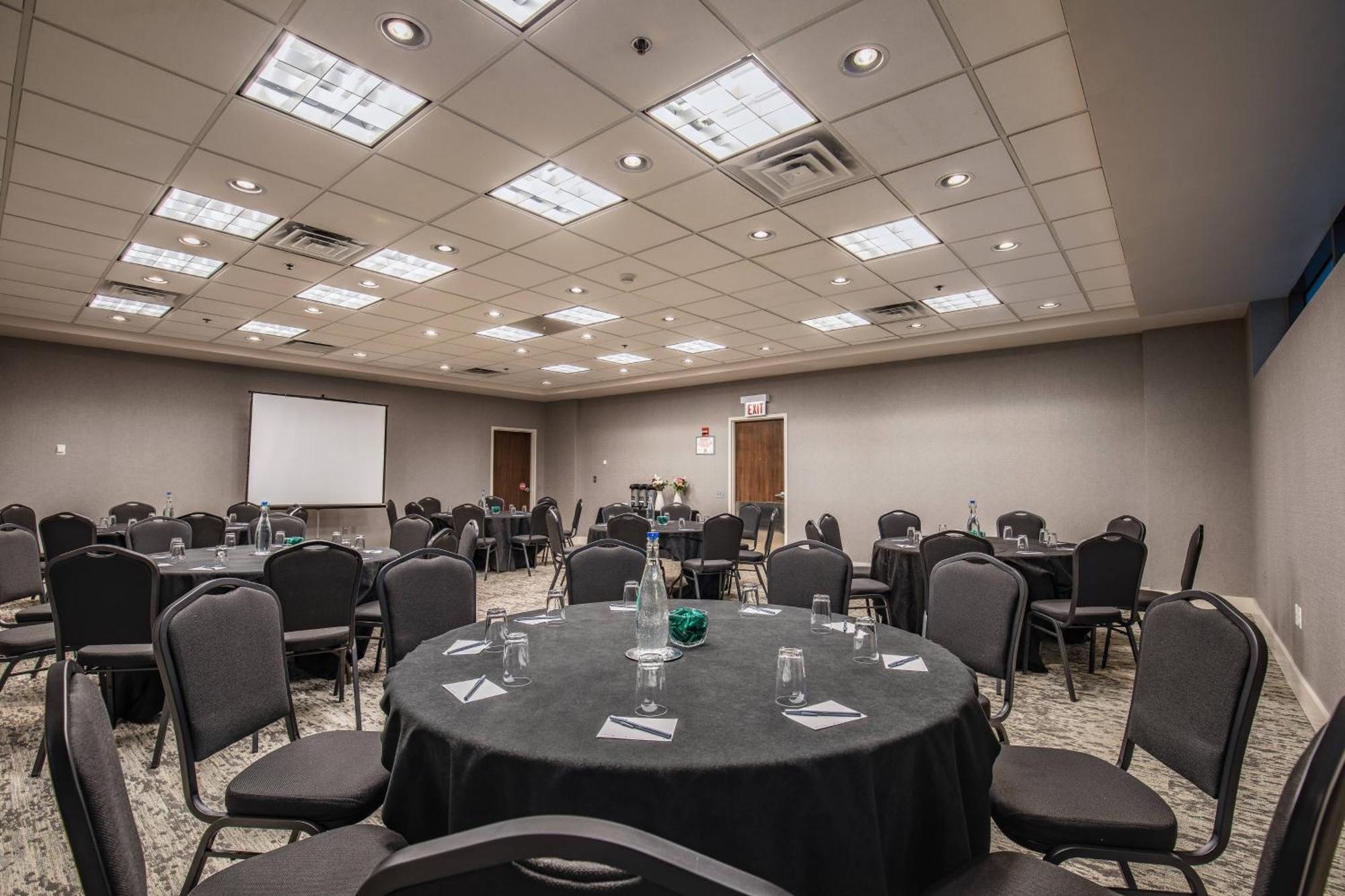 Springhill Suites Chicago Downtown/River North Ngoại thất bức ảnh