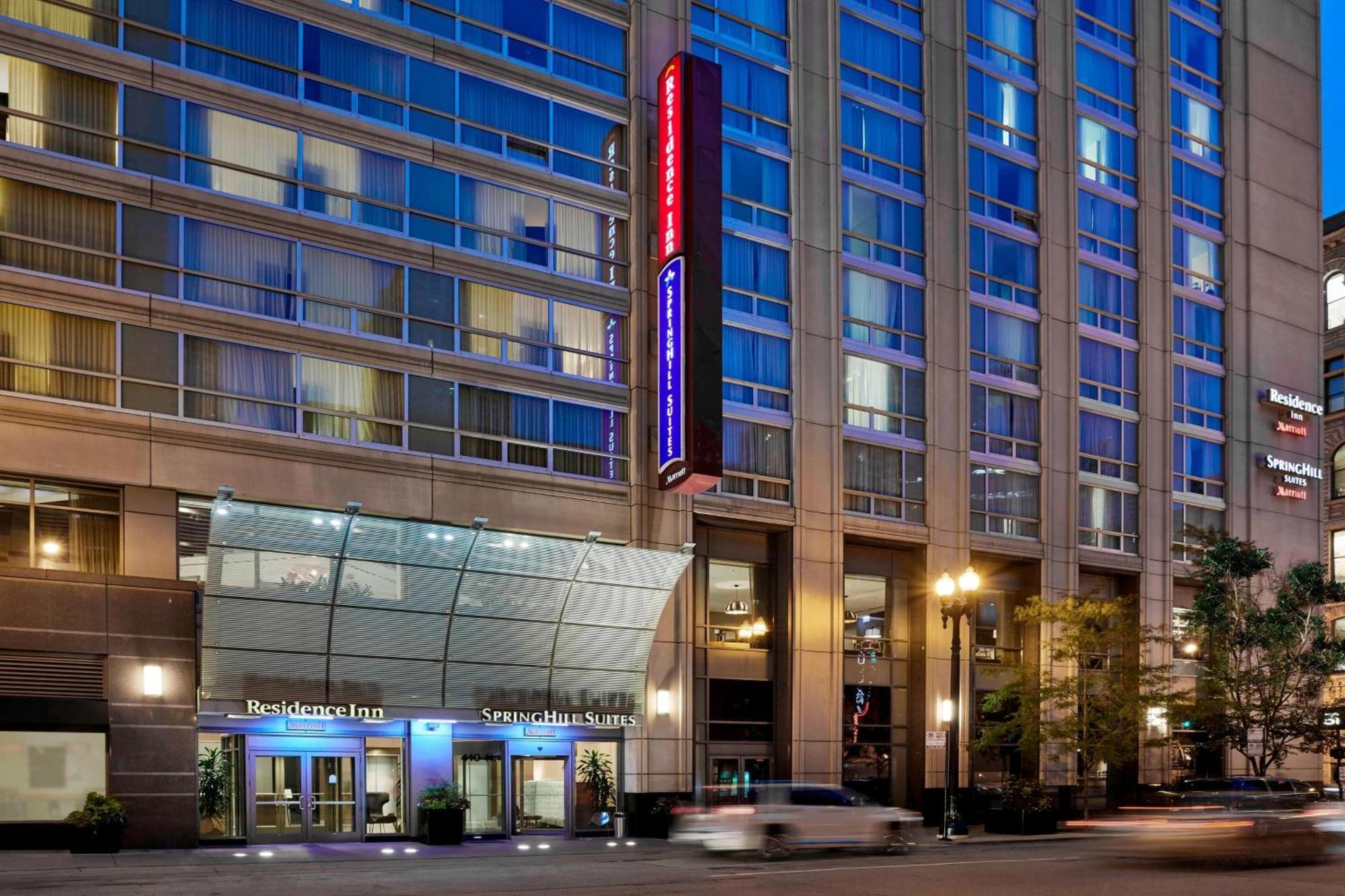 Springhill Suites Chicago Downtown/River North Ngoại thất bức ảnh